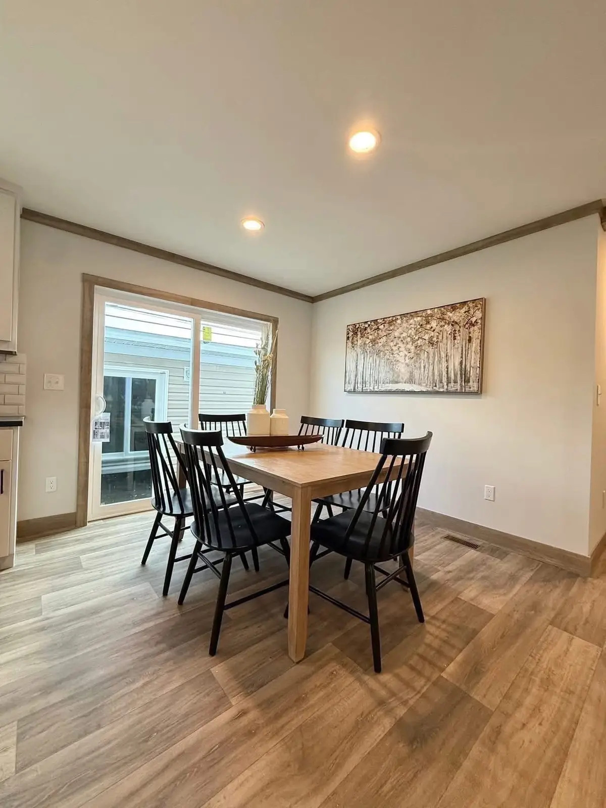 Magnolia 28×56 Family Home photo 2